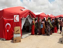 Akdağ'a Somali'den dua yağıyor